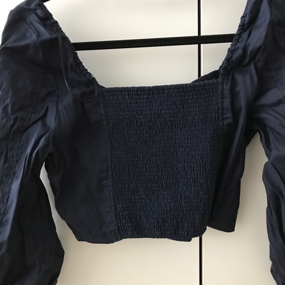 Babaton Crop Blouse with Elastic Back - Picture 5 of 8